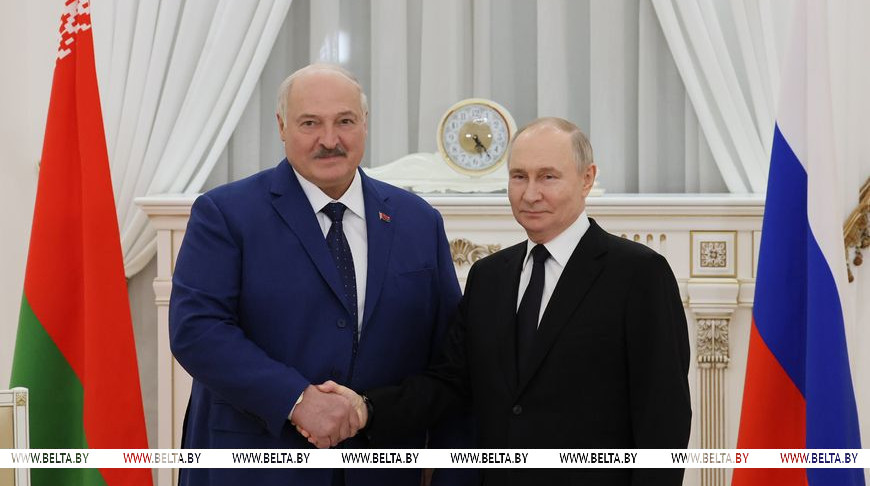 Уроки памяти в Сталинграде, встреча с Владимиром Путиным и астраханские перспективы. Итоги недели Президента