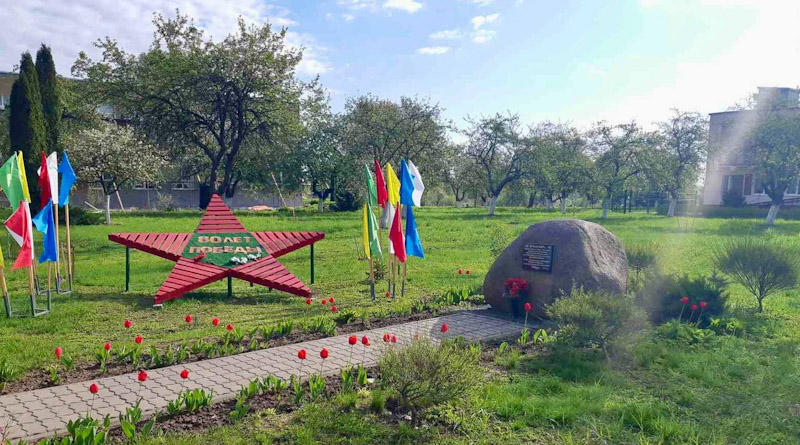 В память о подвиге: в Княжицах возродили школьный сад