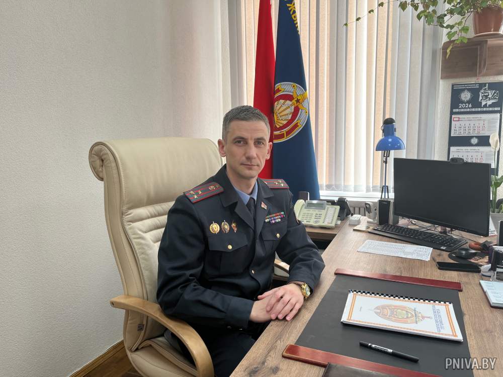 В День белорусской милиции о работе, коллективе отдела и ситуации в районе рассказал начальник ОВД Могилевского райисполкома Сергей Красавин