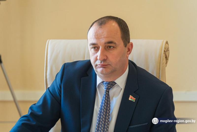 Жилищные, земельные и вопросы развития фермерских хозяйств рассмотрены на личном приеме Сергея Савицкого