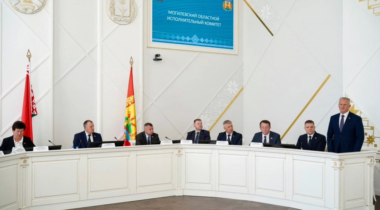 В облисполкоме представили нового председателя КГК Могилевской области