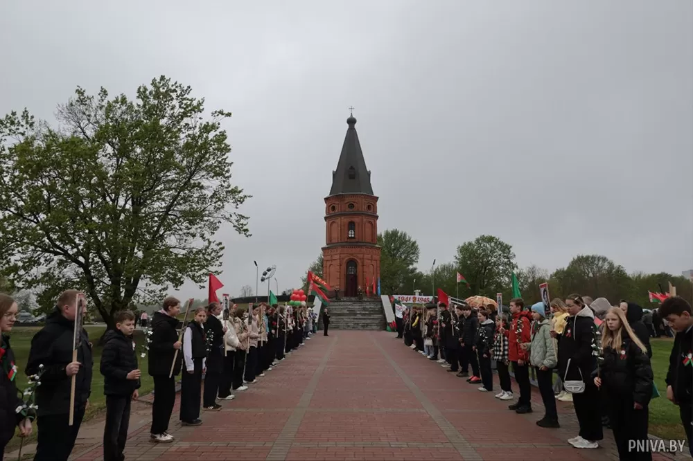Митинг ко Дню Победы на Буйничском поле